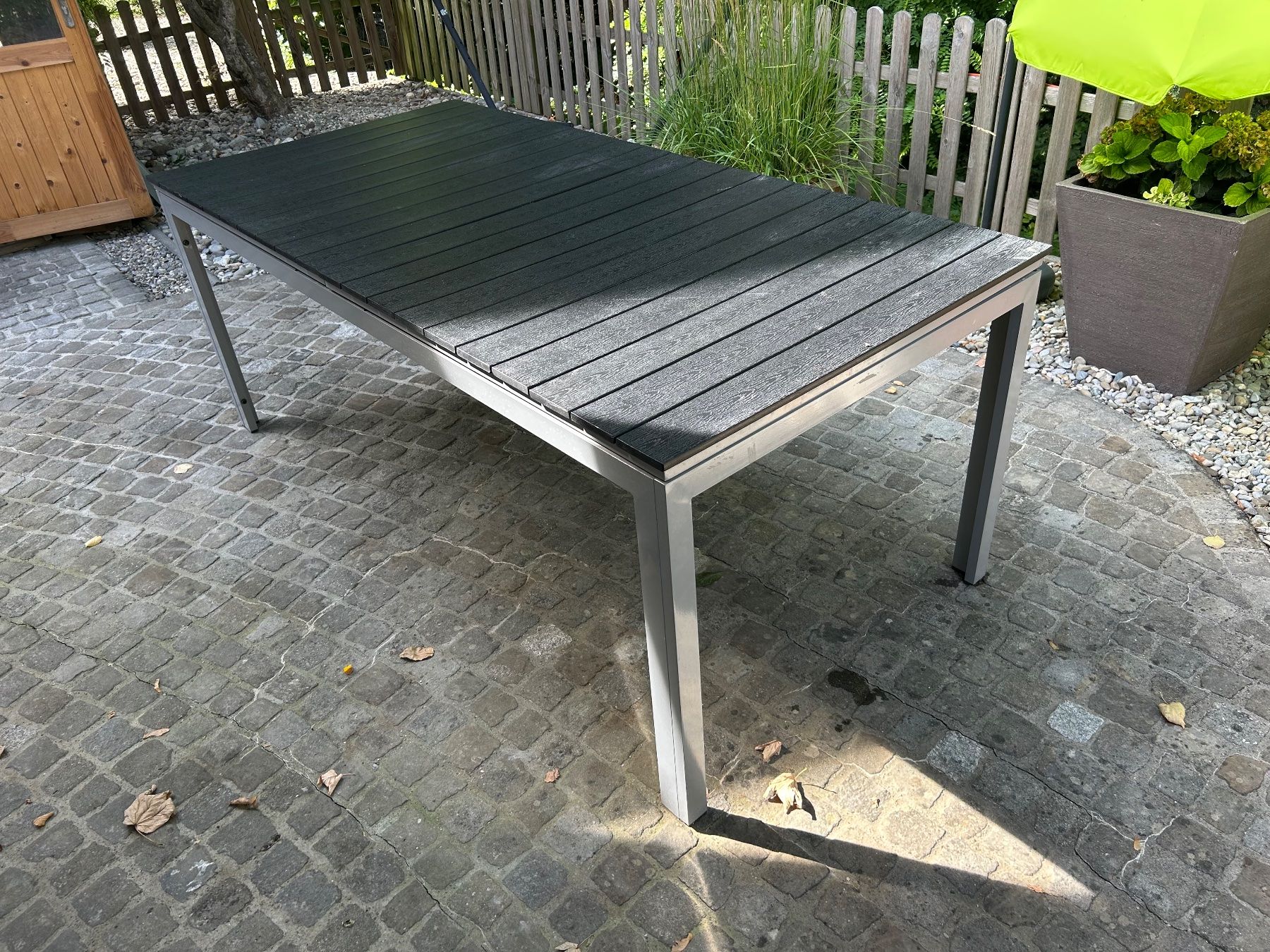 Tische: Ausziehbarer Gartentisch – Gebraucht aus Schocherswil von bor_856s