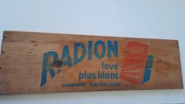Antikes Holz-Firmenlogo v. Radion
