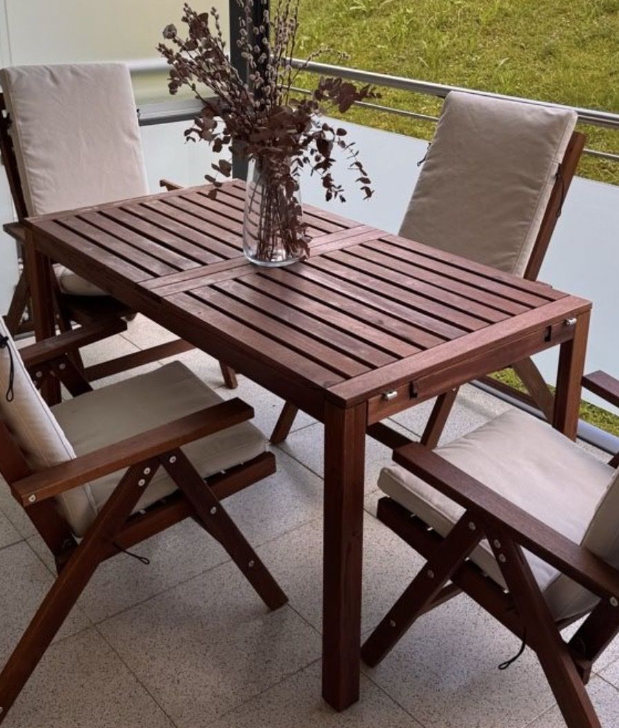 Tables: Gartenmöbelset – D'occasion à Wolfhausen par M.Nilo88