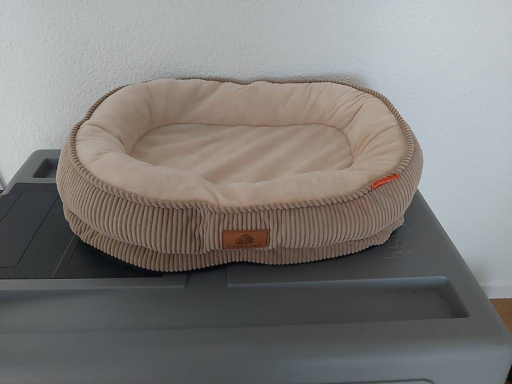 Cucce & Letti: Kleines Hundebett – Usato da Brittnau venduto da celinchen10 1