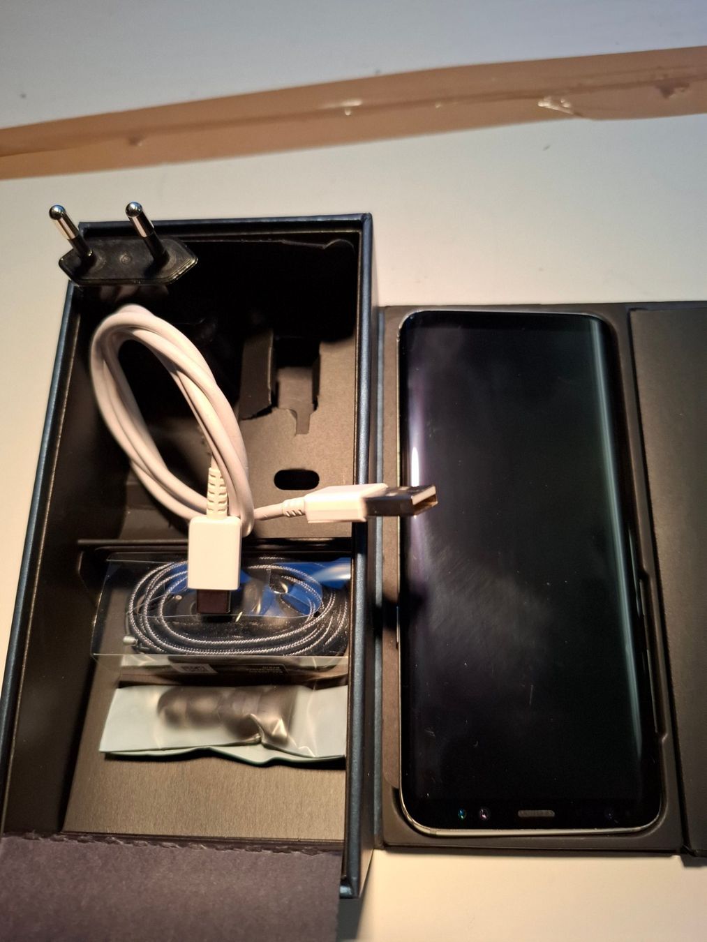 Samsung Telefoni cellulari / Smartphones: Samsung Galaxy S8 – Usato da Leuggern venduto da elitocram 1