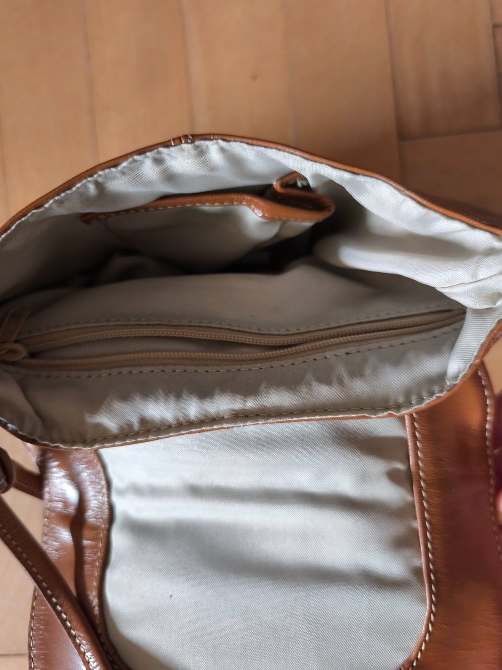 Fossil Borse da donna: Handtasche von fossil – Nuovo (secondo la descrizione) da St. Gallen venduto da liamonmara 2