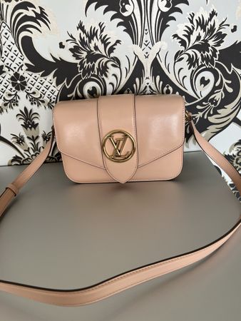 LOUIS VUITTON Umhängetasche