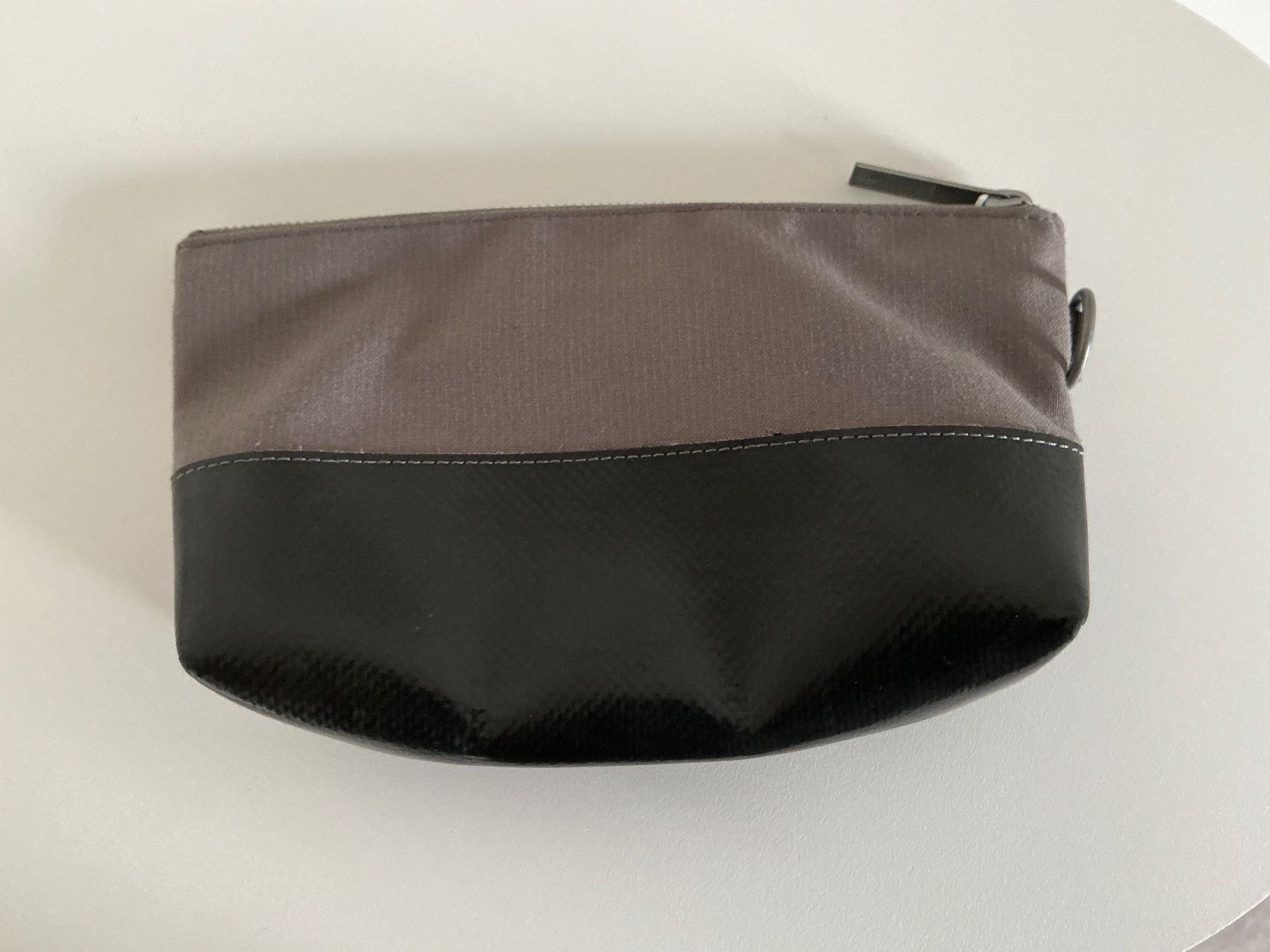 Freitag Kosmetikkoffer: FREITAG Reference Pouch  – Schwarz – fast neu – Gebraucht aus Carona von LaDark11 1