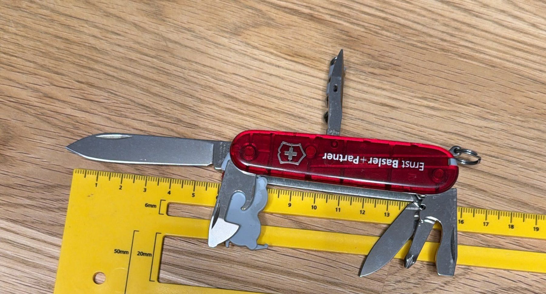 Victorinox Taschenmesser: VICTORINOX SACKMESSER ERNST BASLER+PARTNER – Gebraucht aus Zürich von Frei-Occasionen 7