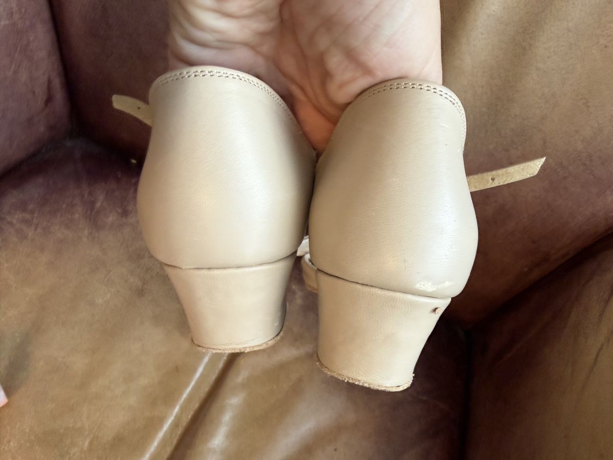 Chaussures filles: Tanzschuhe – D'occasion à Obfelden par tan_9lj9 3