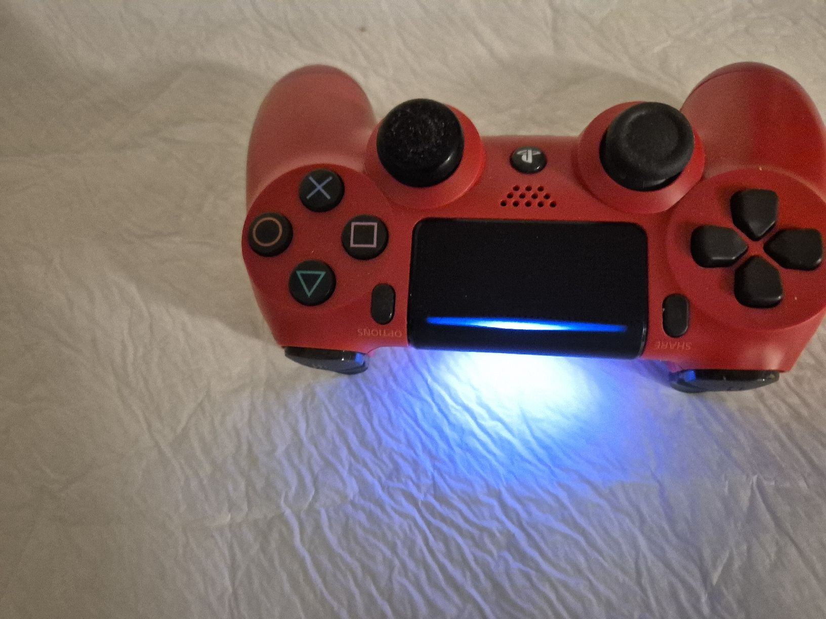 Controller: Sony PlayStation 4  Controller rot gebraucht – Usato da Füllinsdorf venduto da Piter1893 2