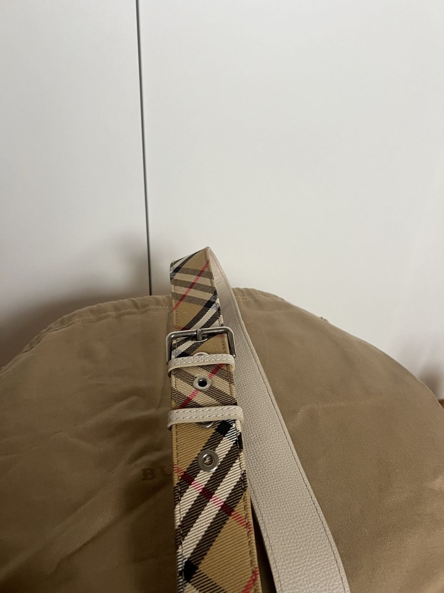 Burberry Borse da donna: BURBERRY Banner tote Beige – Nuovo (secondo la descrizione) da Niederlenz venduto da CXClouds 6