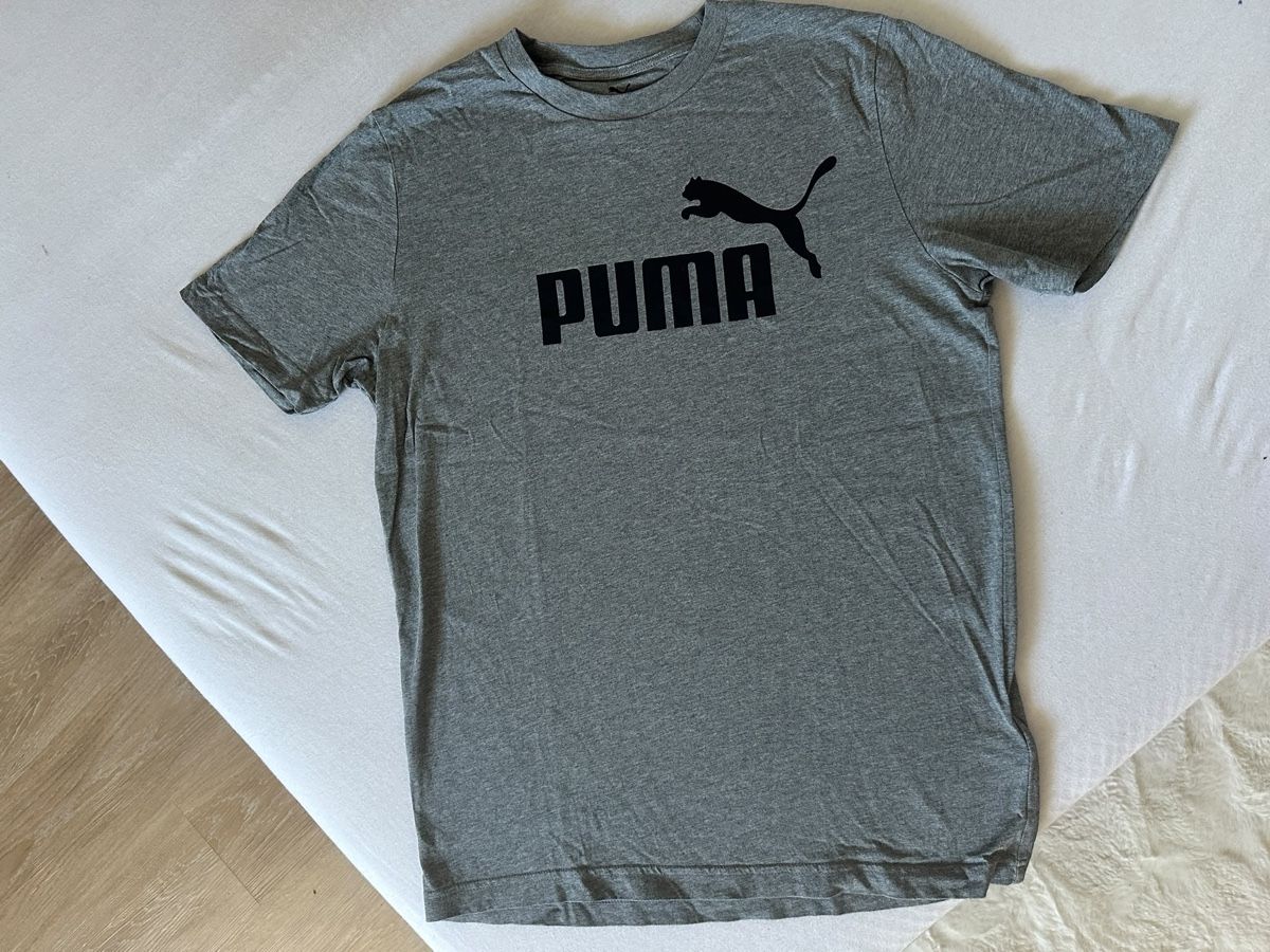 Puma T-Shirts: Puma T-Shirt Grau Grösse M   – Neu und originalverpackt aus Winterthur von ChicMarkt