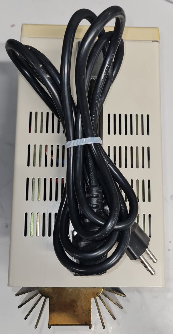 Elektrotechnik: Labornetzgerät DF1730SB3A, 0-30V, 0-3A – Gebraucht aus Horw von Arta20000 7
