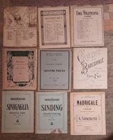 9 Notenhefte mit Violinwerken, zum Teil ansprechende Covers.