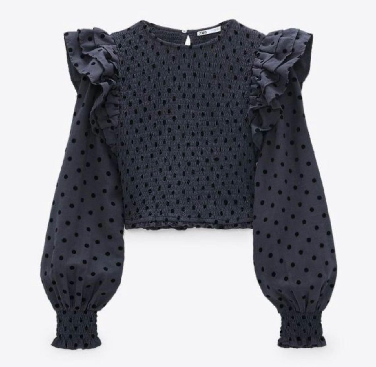 Zara T-shirts: Beautiful shirt – Neuf avec emballage d'origine à Opfikon par til_t7ww