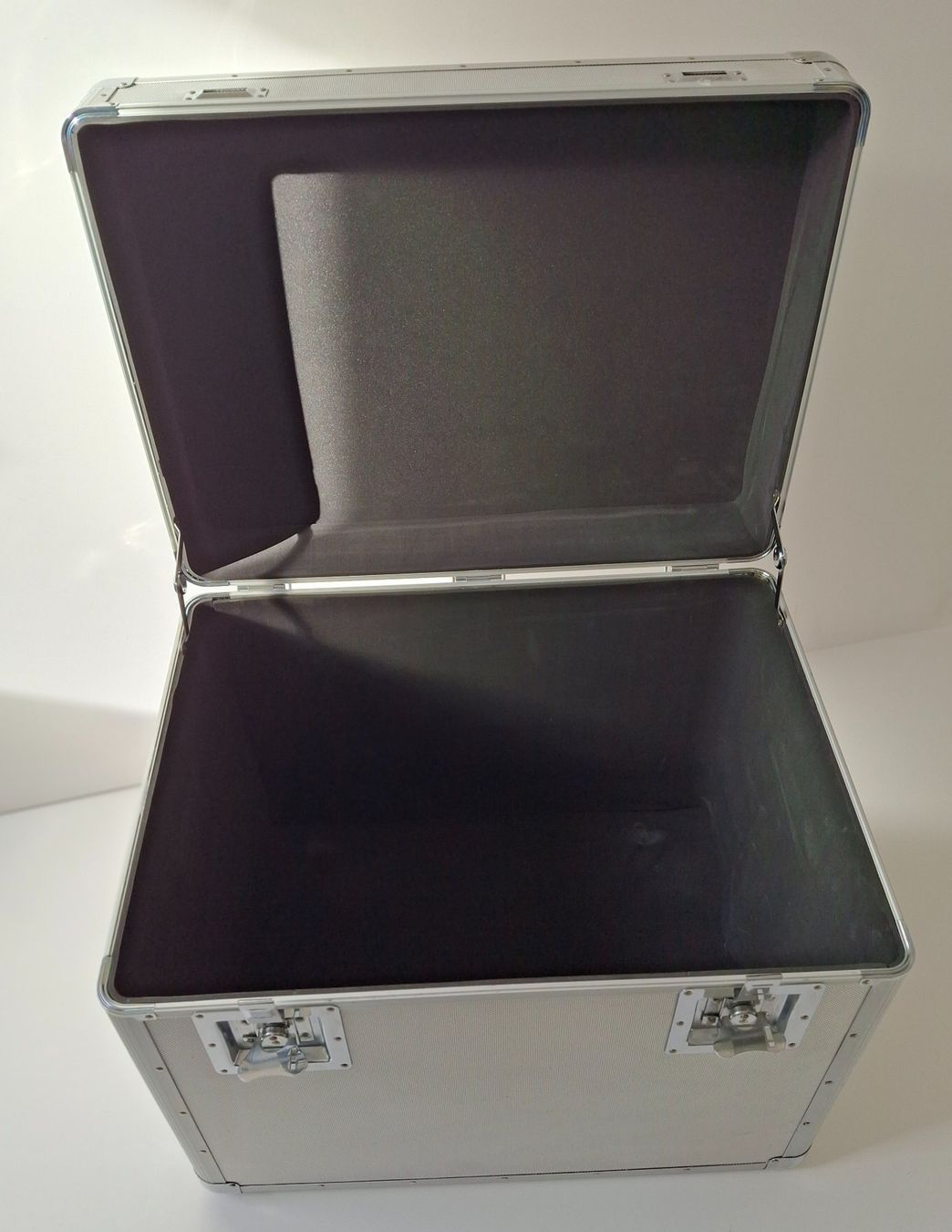 Casse di trasporto: Transportbox, Flightcase, Schutzbox, Alu-Case, Schutzkoffer – Usato da Gunzgen venduto da nim_2ds9 7