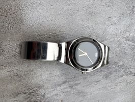 Elegante Damenuhr, selten getragen - Top Zustand!
