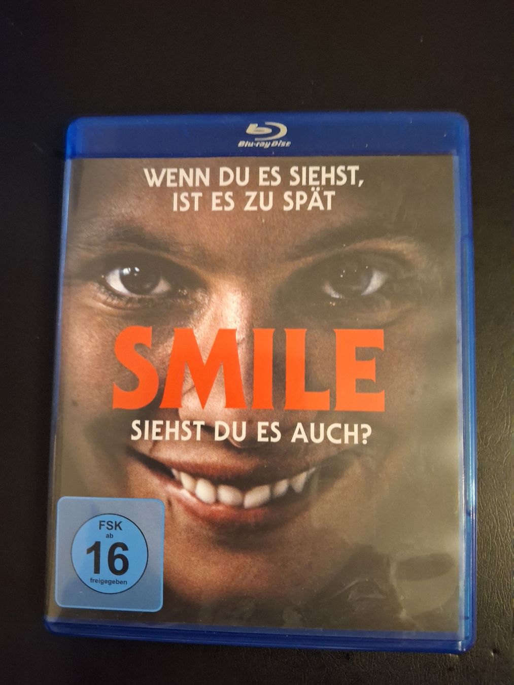Tous les DVDs: Smile – D'occasion à Frauenfeld par aro_kph8