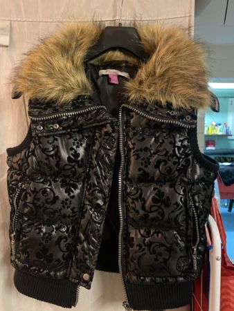 Weste Broadway NYC Fashion schwarz Muster Grösse 36