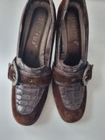 Braune Wildleder Pumps mit Schnalle Gr. 40