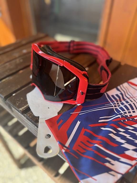 Occhiali & Lenti: OAKLEY AirBrake mx – Usato da Schinznach Dorf venduto da rolischwaller 2