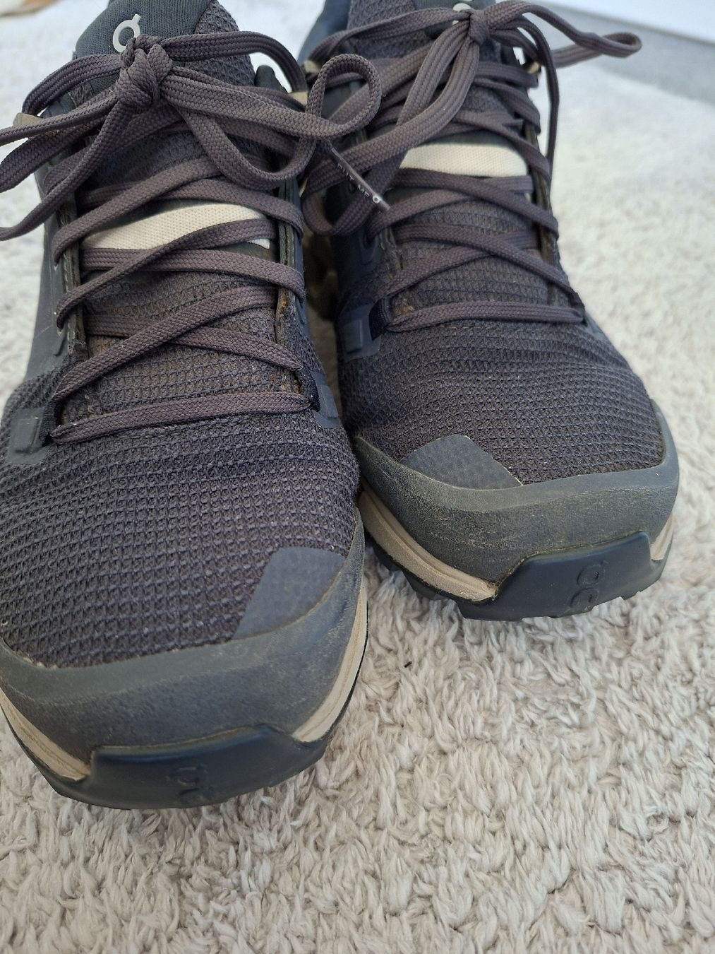 On Scarpe da donna: Chaussures On Cloudwander Waterproof gris taille 38.5 – Usato da Renens VD venduto da ser_j2fn 6