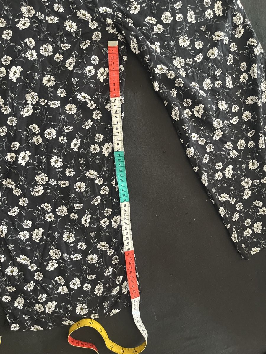 Lotti di vestiti: Damen 2 Teiler  Blumenmuster Weiss Schwarz – Nuovo (secondo la descrizione) da Olten venduto da sae_82z2 2