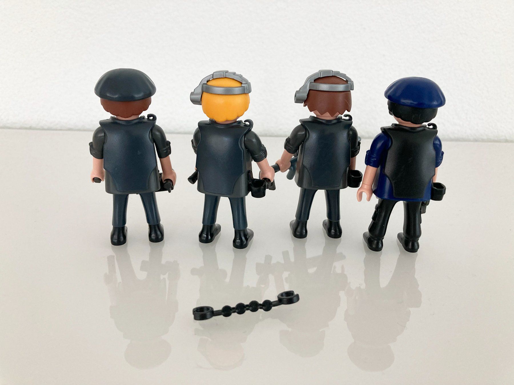 Playmobil Spielzeuge: Playmobil Police Polizei Special Forces Unit – Gebraucht aus Lausanne von  3