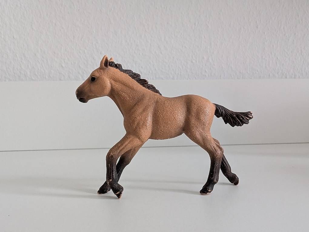 Schleich Giocattoli: Schleich Mustang Pferde Stuhte mit Fohlen – Usato da Wangen b. Olten venduto da kim_x9zn 1