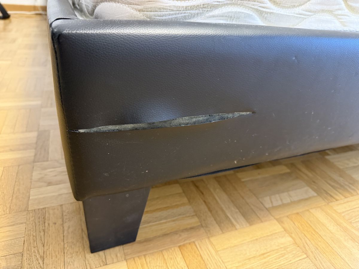Lits: Bett mit Matratze. Gratis – D'occasion à Bern par max_k2yf 1