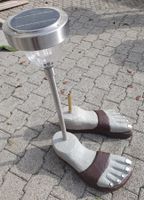 Füsse aus Beton Handgemacht, Unikat (evt. für Solarlampen)