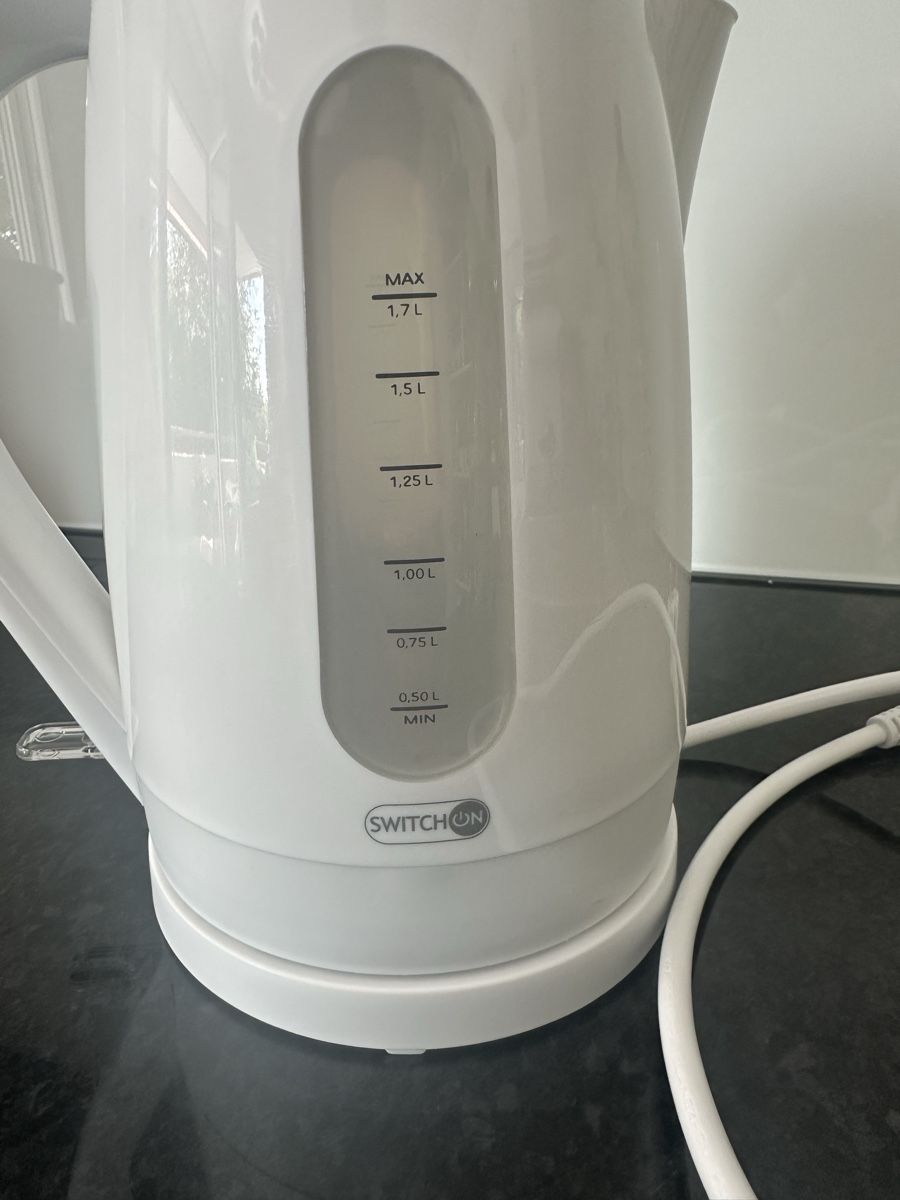 Wasserkocher: Wasserkocher  – Gebraucht aus Zürich von von_7vbl 1