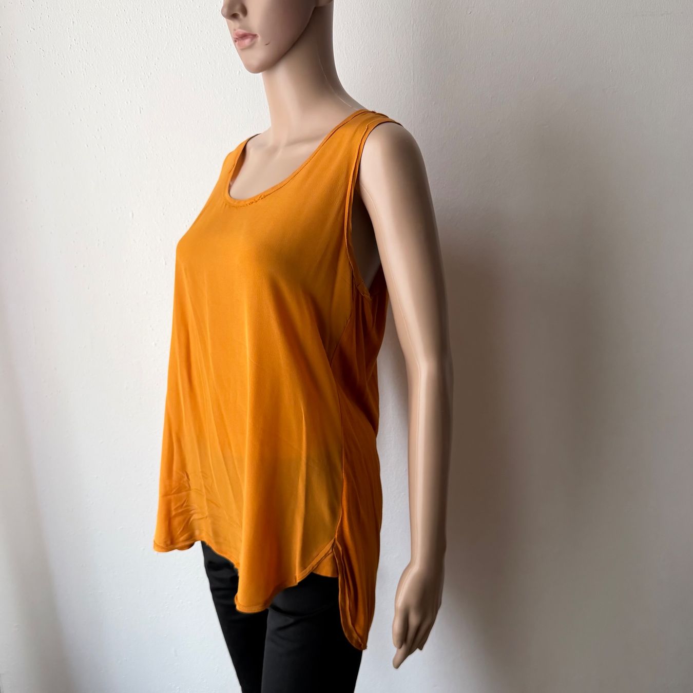 Tops: MAX & CO. Top 🧡 – D'occasion à zürich par vintage12 2
