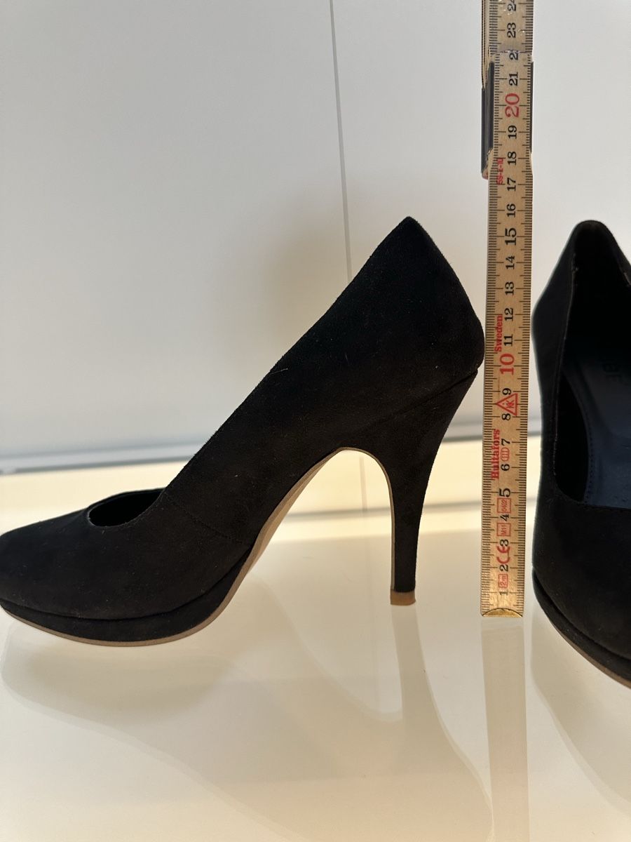 Damenschuhe: Wildleder Pumps / schuhe Gr. 38 – Gebraucht aus Bern von Stefanieaebi 1