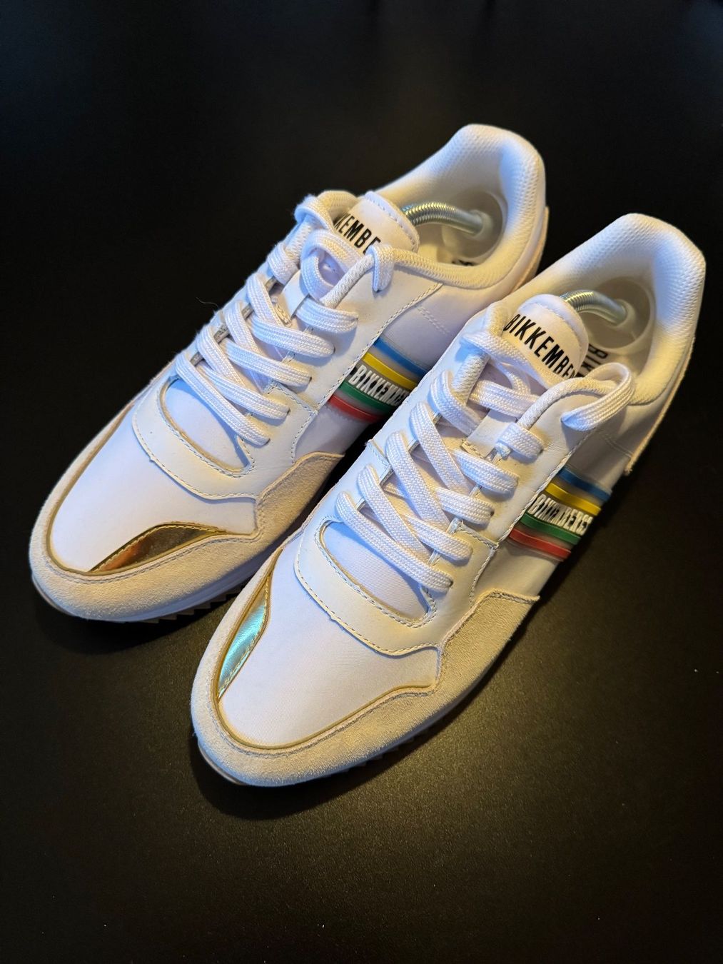 Bikkembergs Scarpe da uomo: BIKKEMBERGS Luxus-Sneaker, weiss, Grösse 44 – Nuovo e nell'imballaggio originale da Zürich venduto da Alpnach_ 2