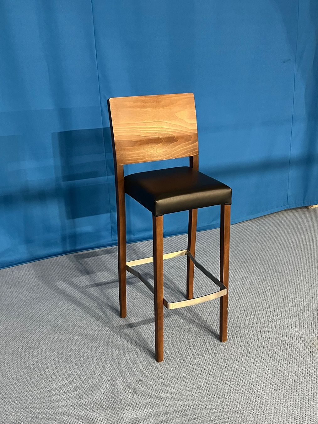 Tabourets: 6 Barhocker – D'occasion à Herrenschwanden par orosport