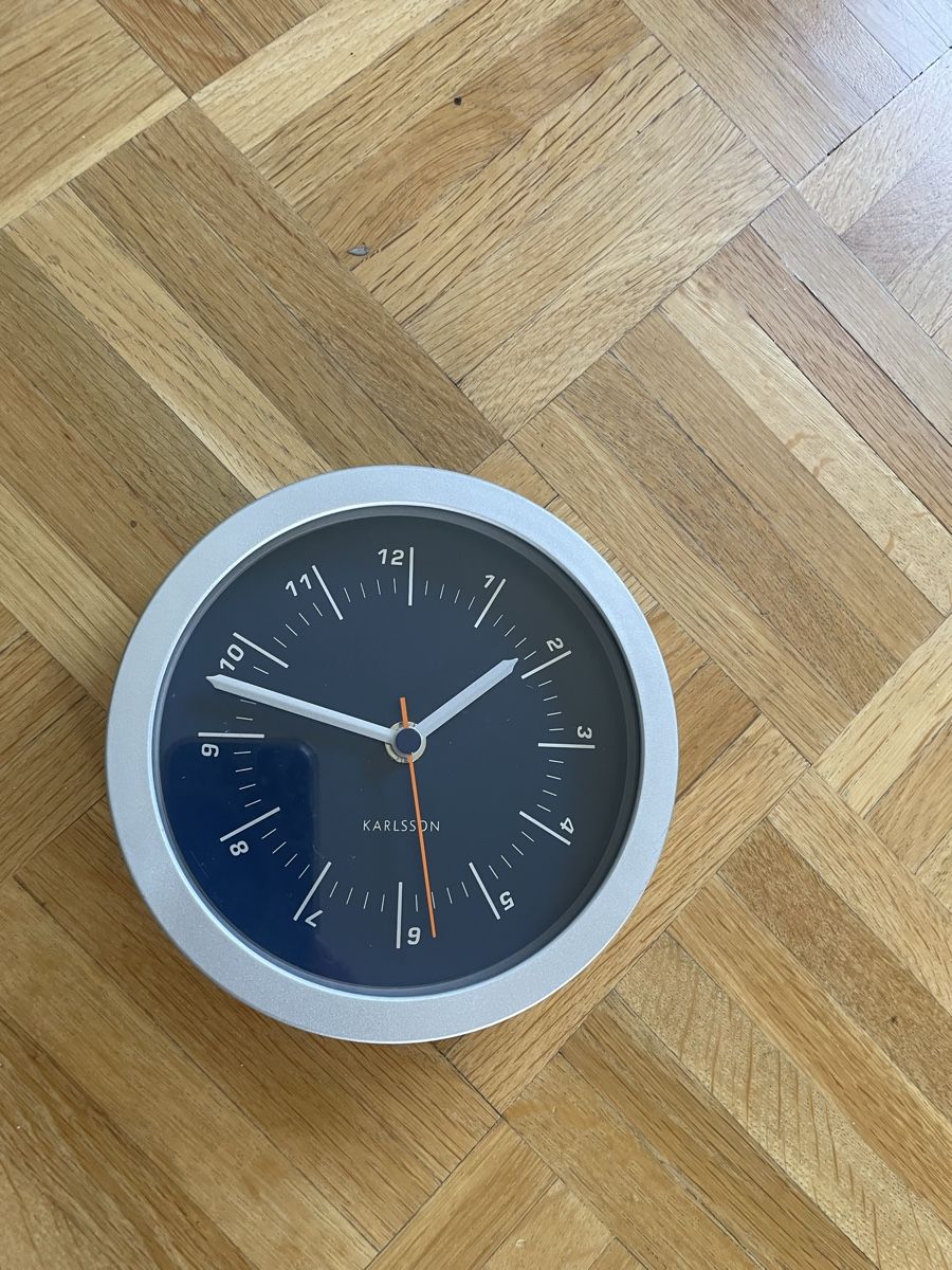 Orologi: Wanduhr Karlsson  silberfarben. – Usato da Basel venduto da Kamberly 6