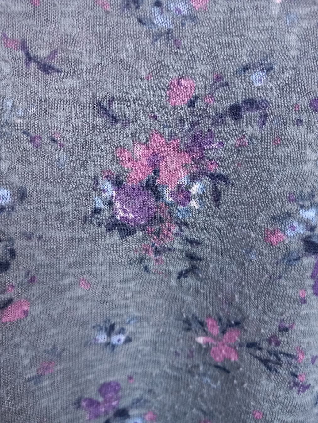 Maglioni & Felpe: Pull fin à fleurs vert gris Taille M – Usato da Faoug venduto da per_kp6r 1