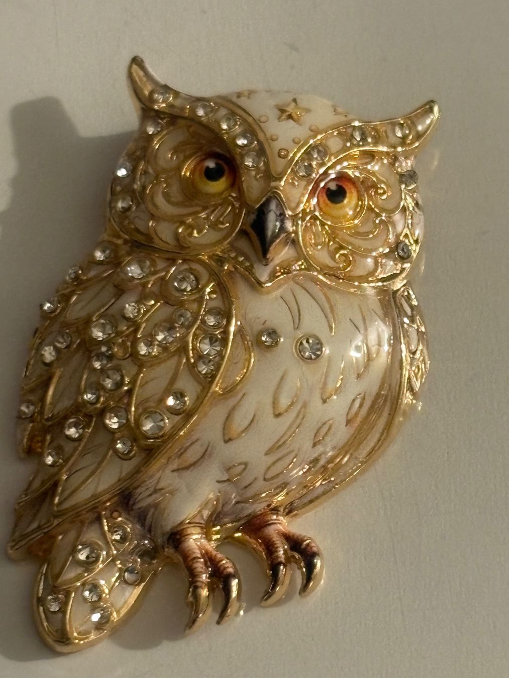 Broschen & Nadeln: Luxus Elegante  Brosche Farbe: Gold/ blau – Neu (gemäss Beschreibung) aus Biel-Bienne von Roserosse13 1