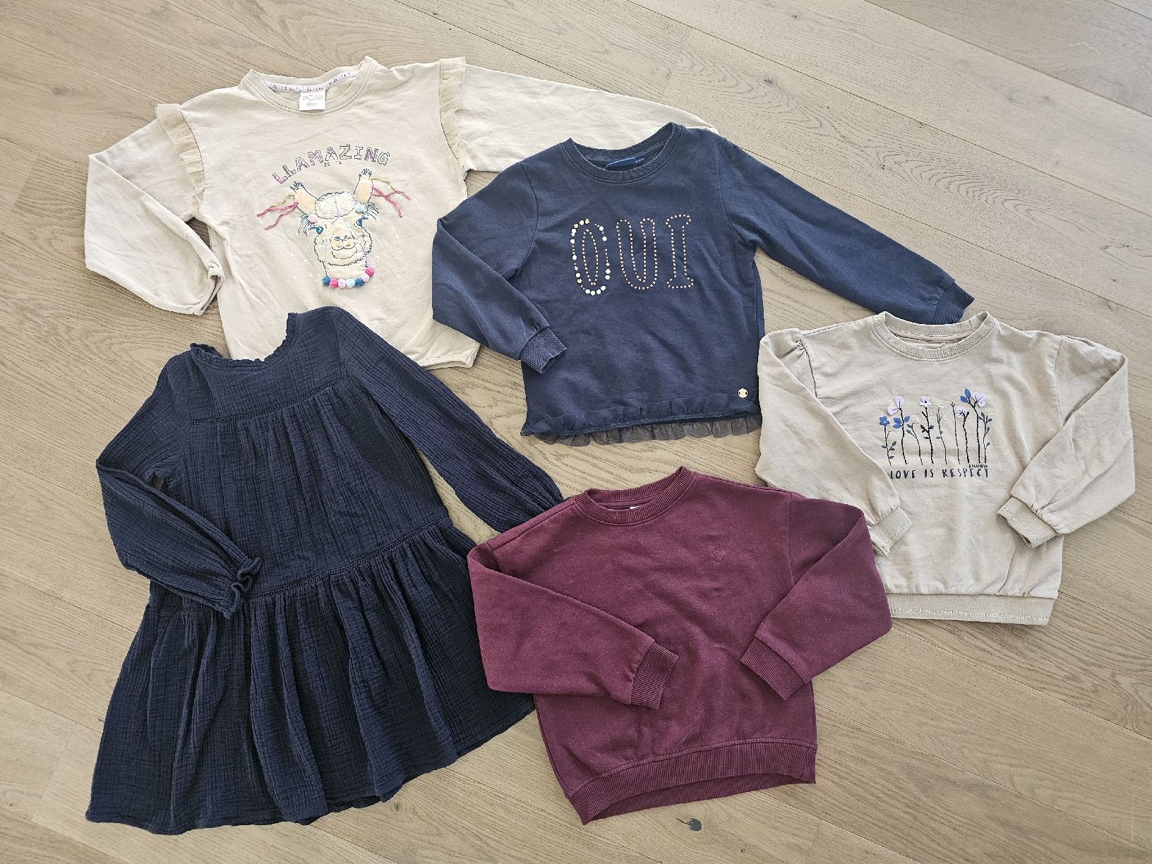 Lotti & Set di vestiti: hochwertiges Herbstset 116/122  – Usato da Buch am Irchel venduto da Potzblitz2