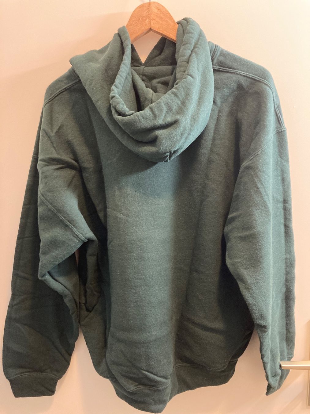 Maglioni & Felpe: Pullover - Pull Universidad Granada / Taille L – Usato da Genthod venduto da daz_world 2