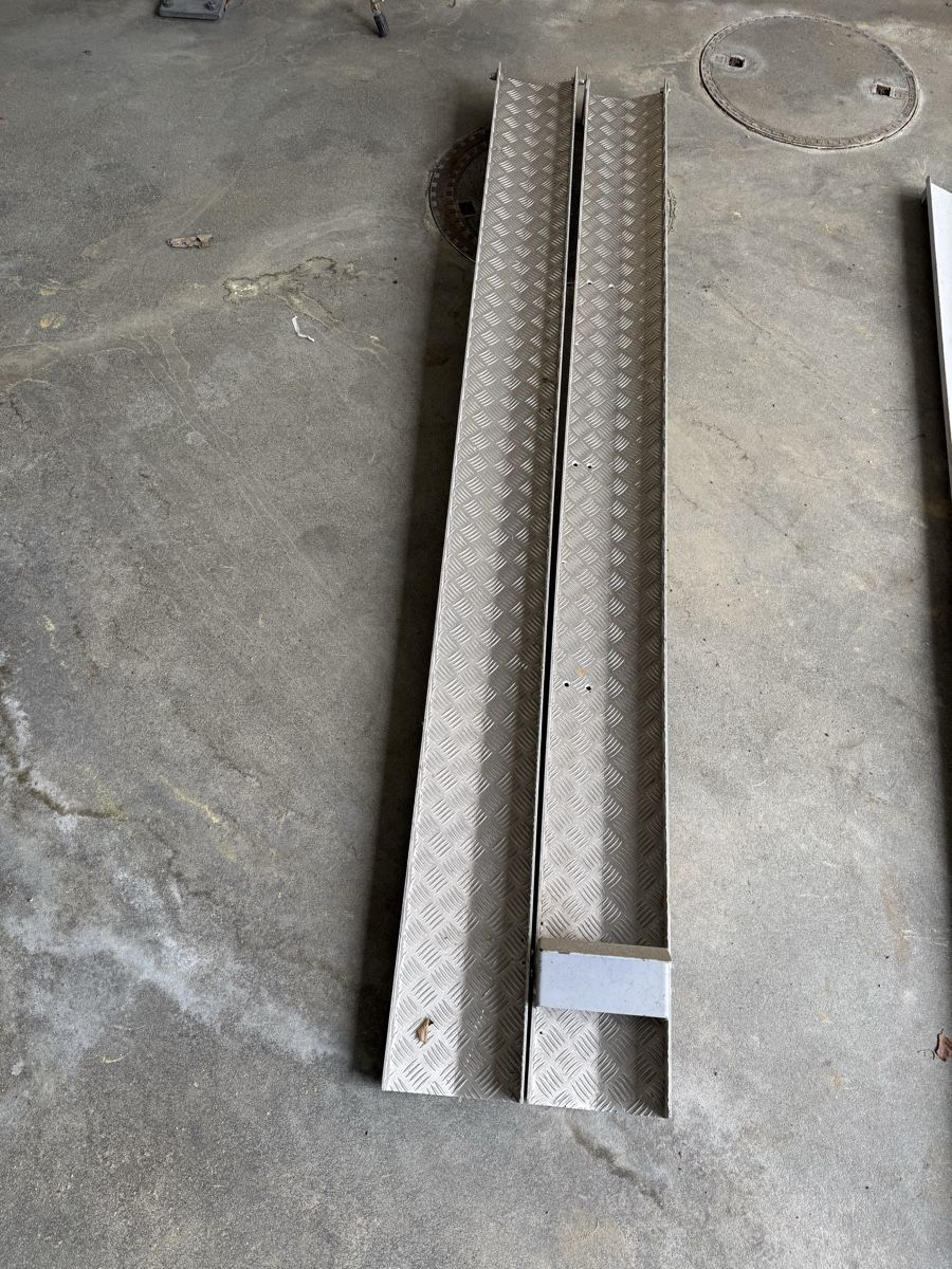 Rampe di accesso: Rampen 2 Stk – Usato da Buochs venduto da 18-84