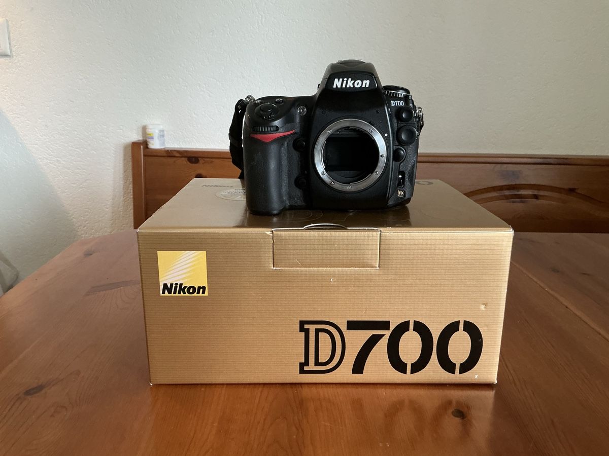 Nikon Fotocamera: Nikon D700 Defekt  – Difettoso da Flims Dorf venduto da daFlem
