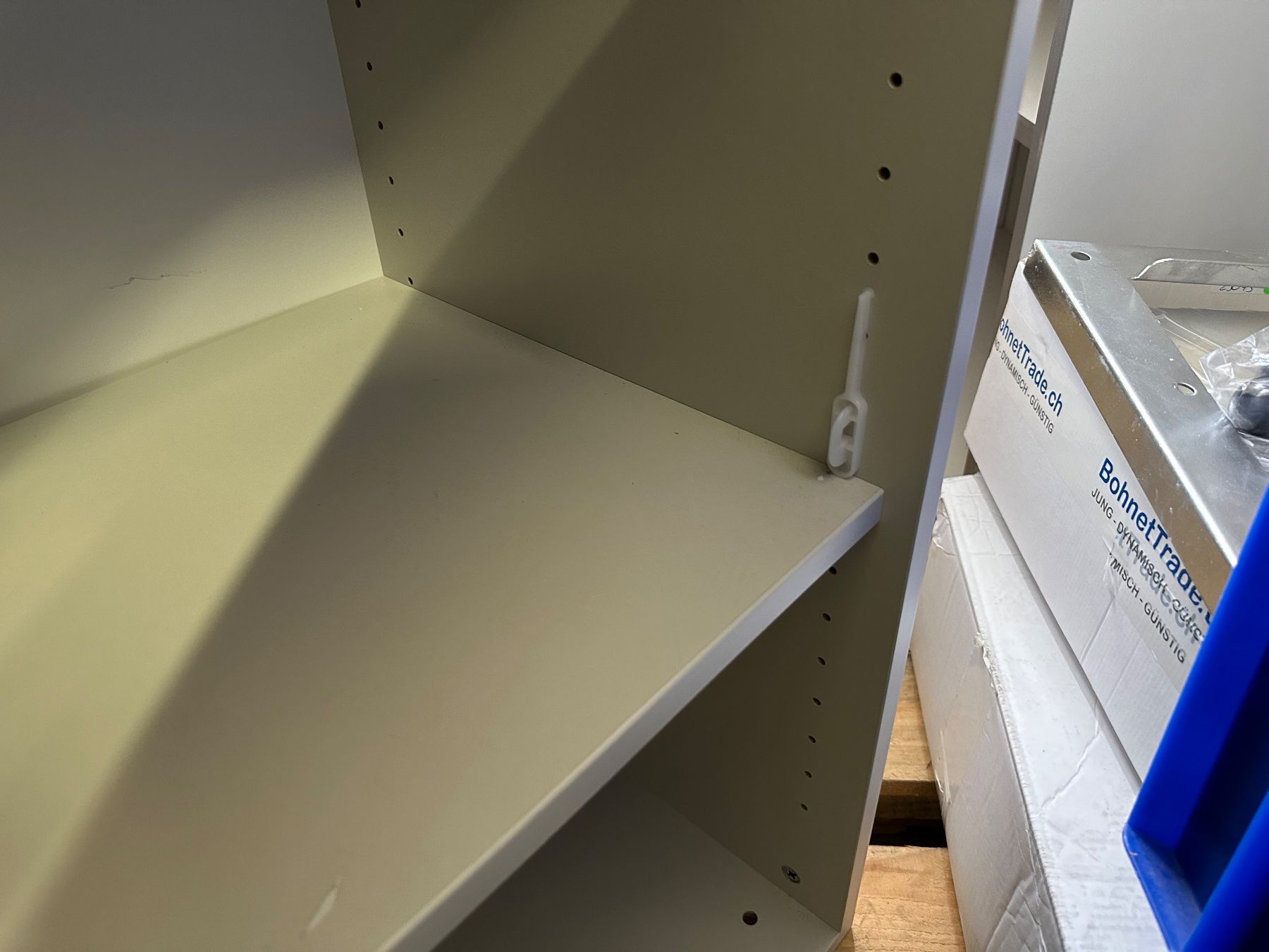 Scaffali: Ordnerregal bzw Büroregal – Usato da Necker venduto da liq24 4