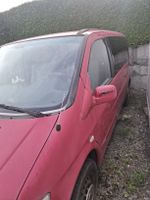 MERCEDES-BENZ V 230 TD Limousine rot, Personenwagen
