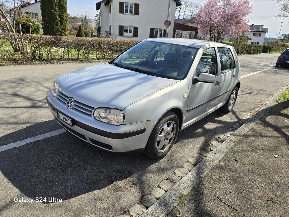 Golf 4 1.6 SR Frisch MFK/Service