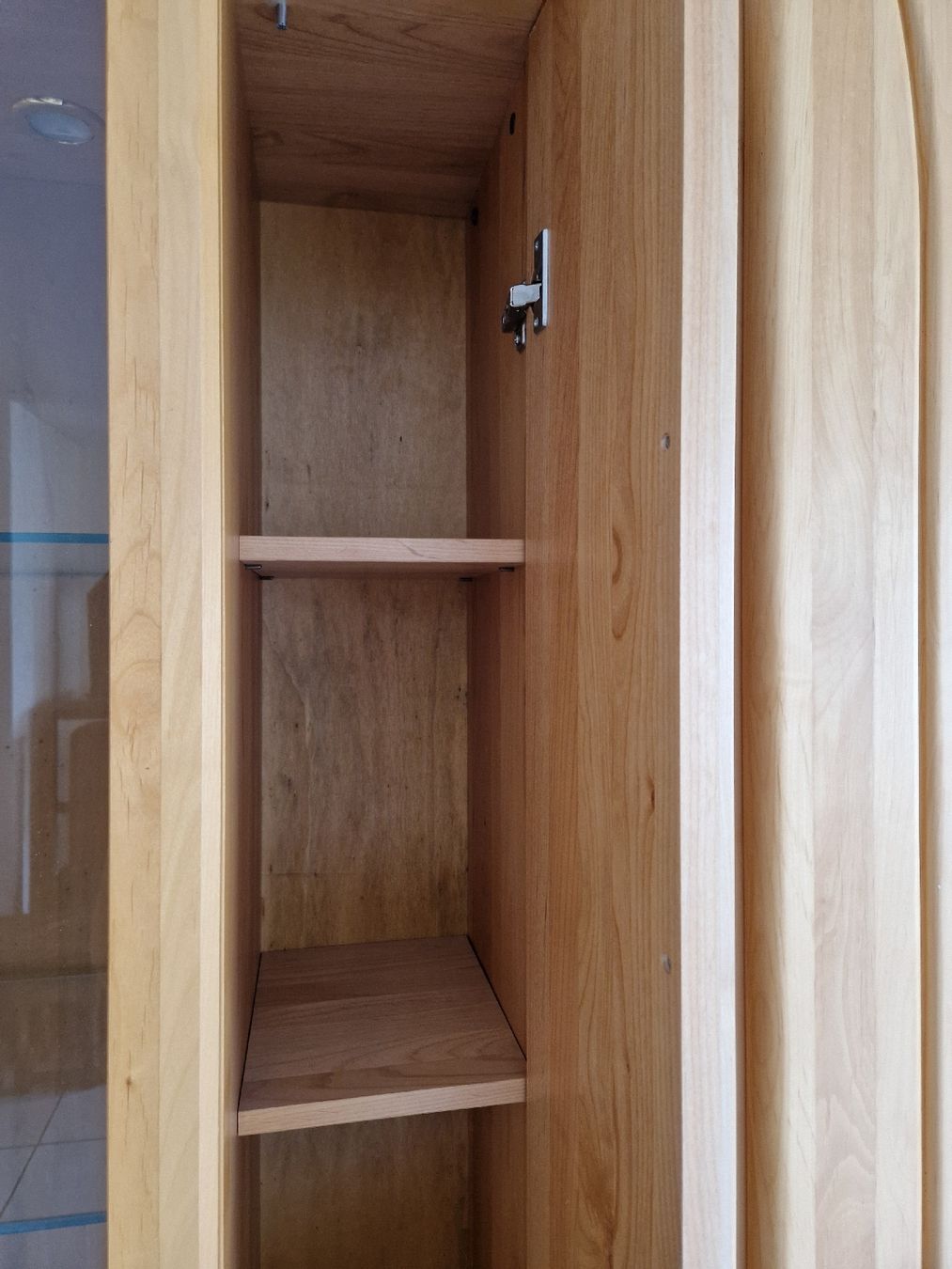 Vitrinen: Vitrine – Gebraucht aus Aarburg von mar_8sbw 3