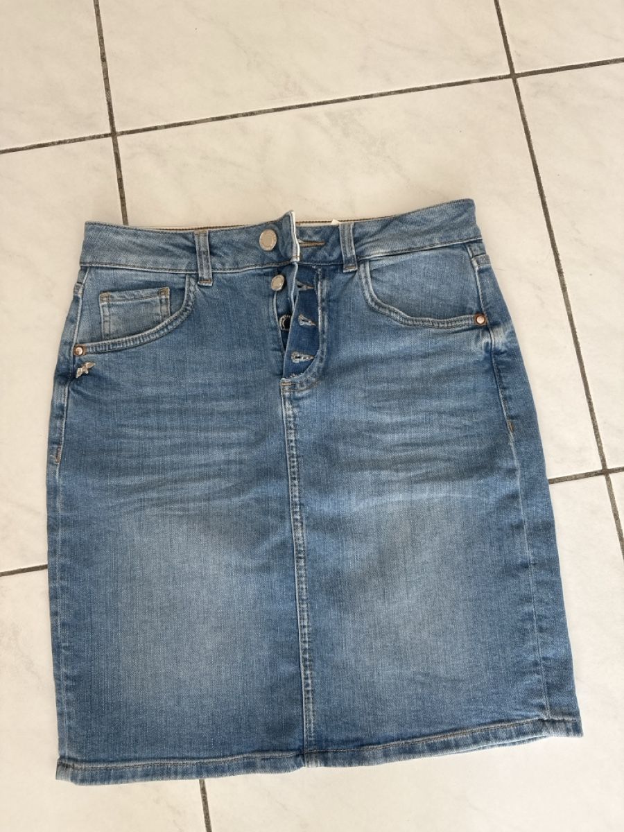 Gonne: Neuwertiger Jeansrock Gr 26 – Nuovo (secondo la descrizione) da Zell ZH venduto da Guffos