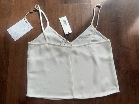 Top: CHF 223 Ami Paris tank top - FR 38 – Nuovo e nell'imballaggio originale da St-Sulpice VD venduto da juhdu 4