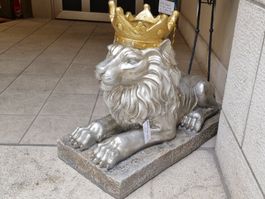 Löwe Silber mit Krone Gold Gross
