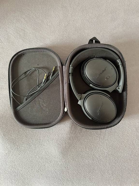 Kopfhörer: Bose QuietComfort 35 II – Gebraucht aus Montavon von 5HAYX