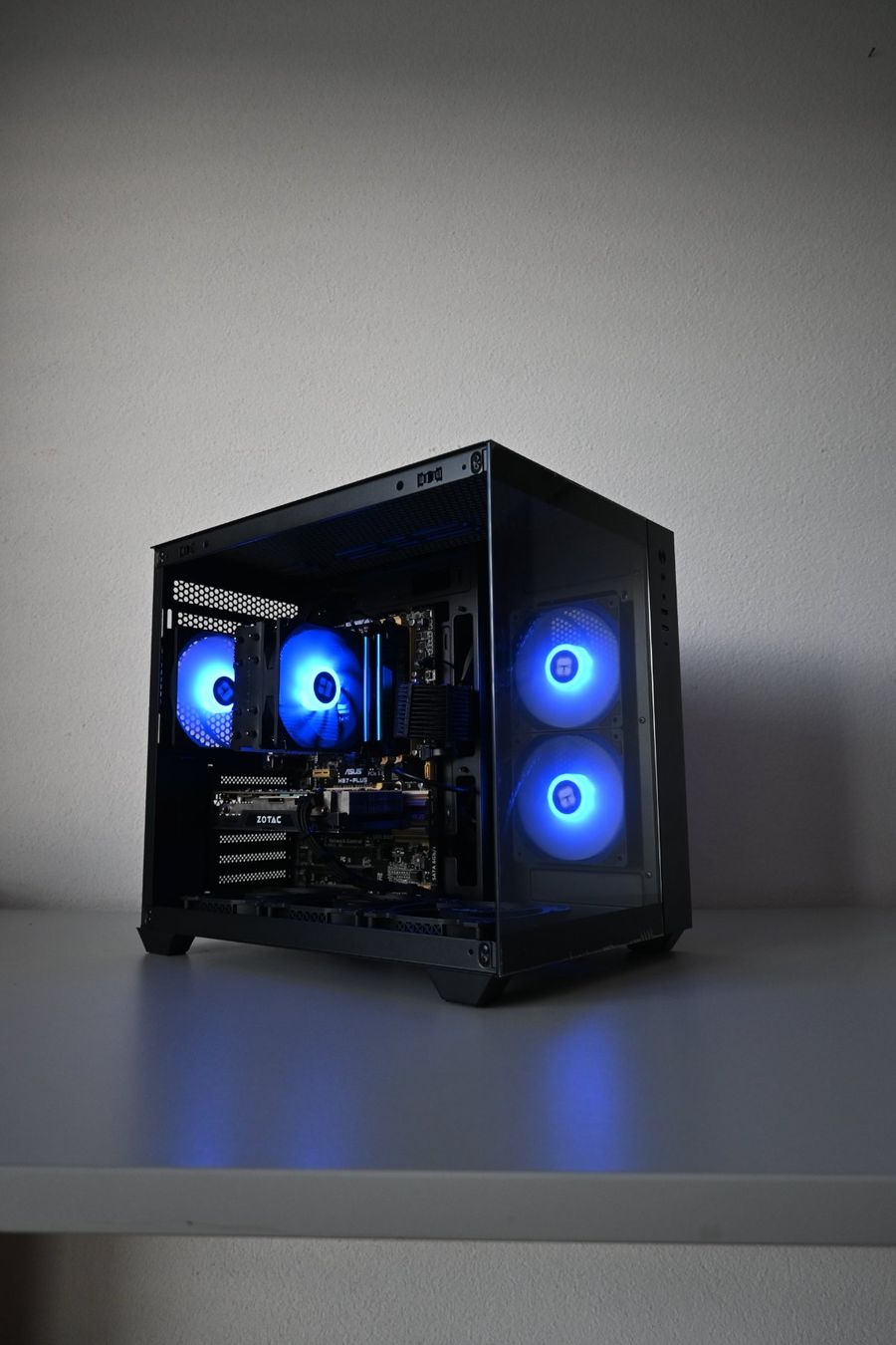 PC: Custom Gaming PC Build / Upgrade – Nuovo e nell'imballaggio originale da Kirchberg SG venduto da DISRUPTEC 2