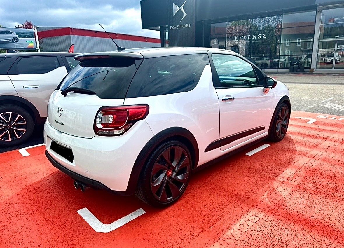 DS Automobiles Automobili: Ds3 Racing 1.6 THP 207 ch – Usato da Nyon venduto da Antony_23 2
